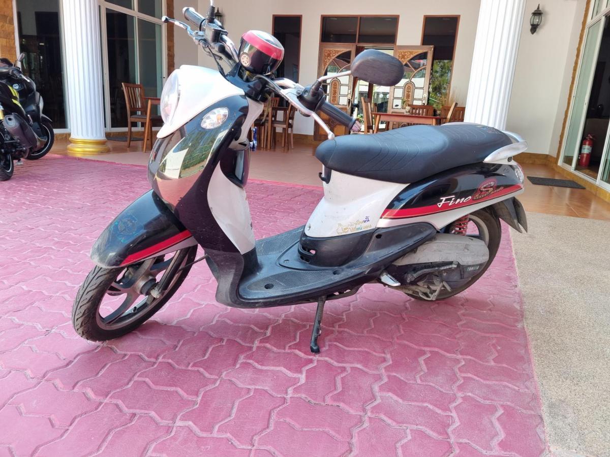 Meyers Hua Hin Hotel Buitenkant foto