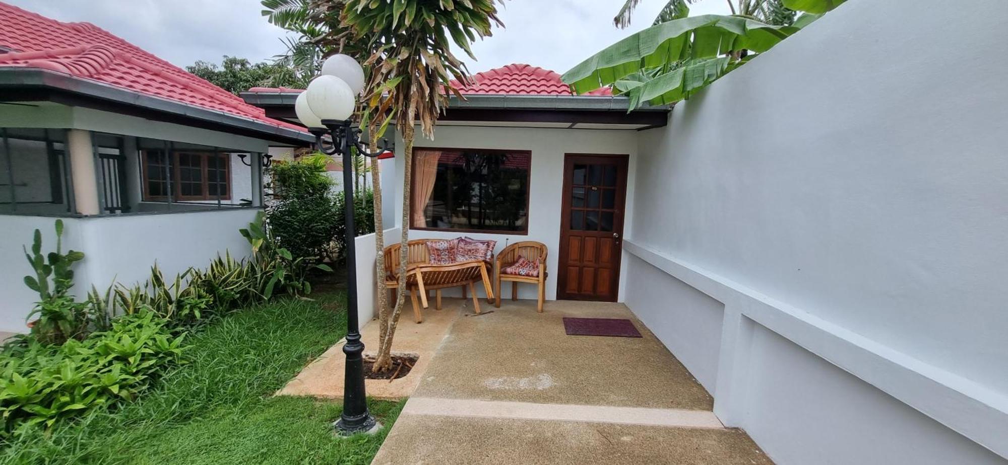 Meyers Hua Hin Hotel Buitenkant foto