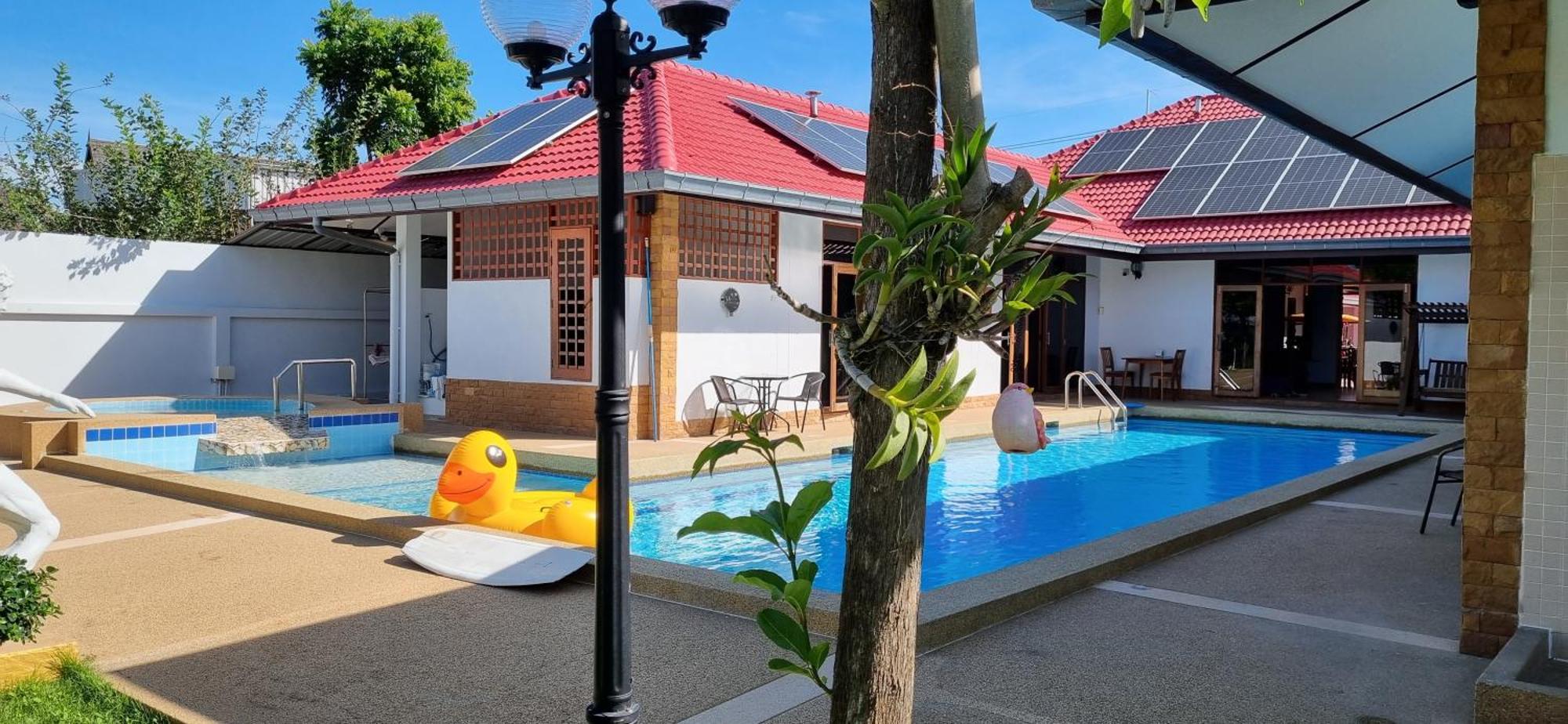 Meyers Hua Hin Hotel Buitenkant foto
